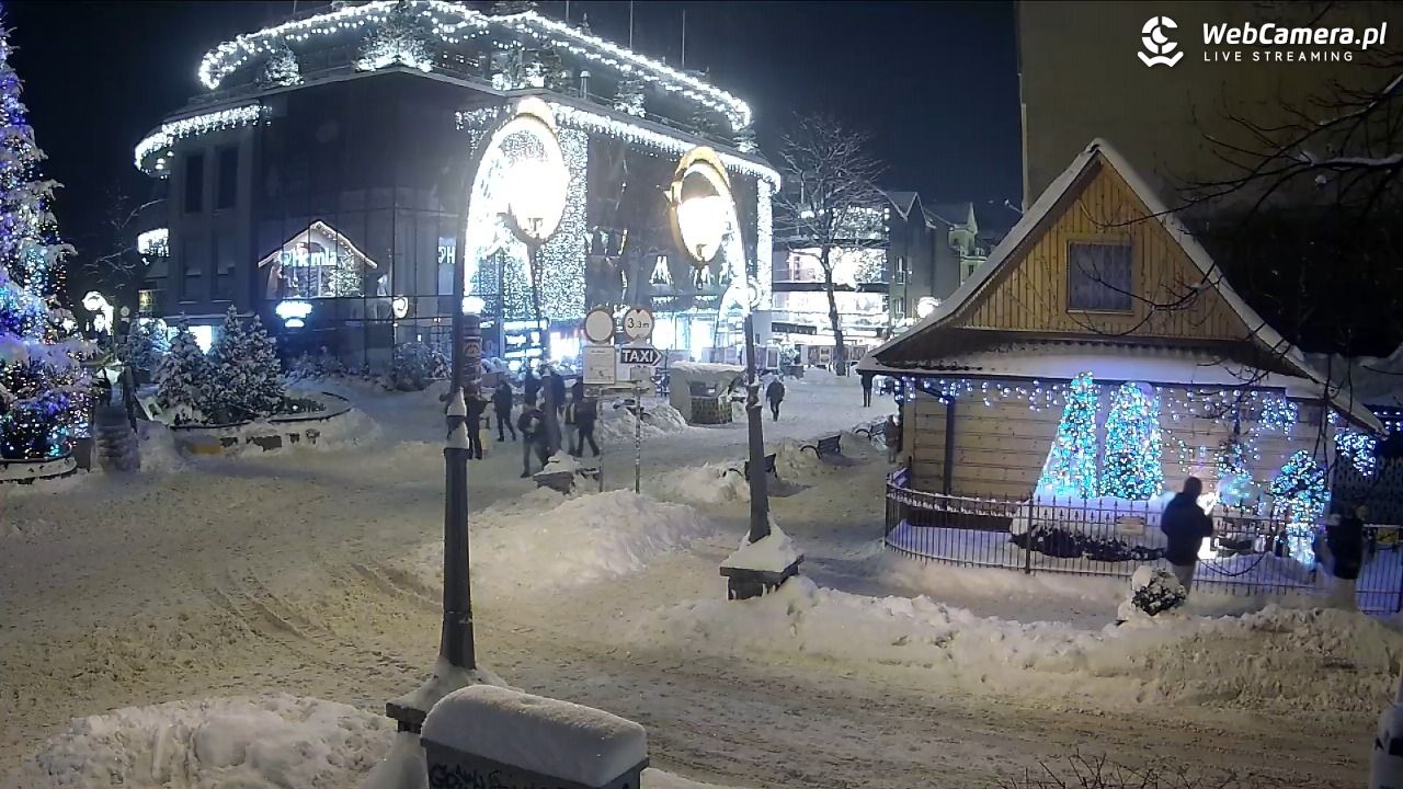 Widok na Krupówki w Zakopanem - 07 styczeń 2026, 22:02