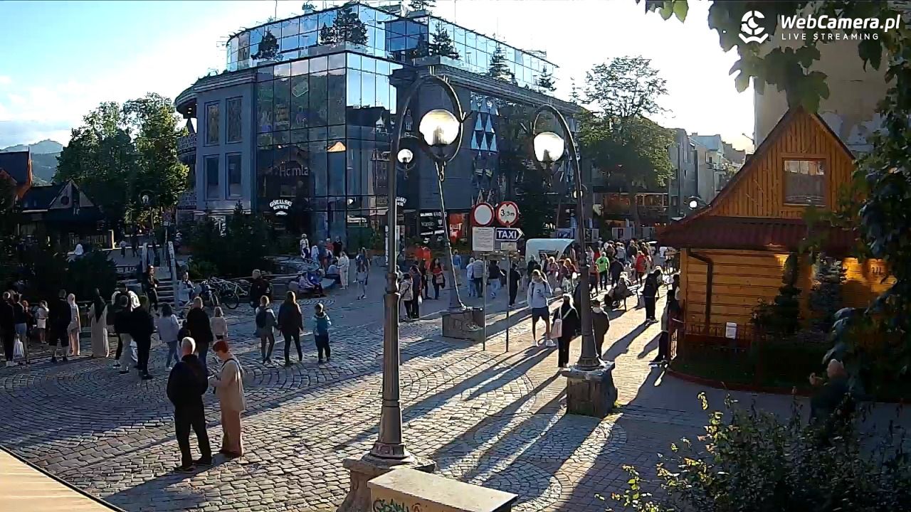 Widok na Krupówki w Zakopanem - 08 lipiec 2026, 19:32