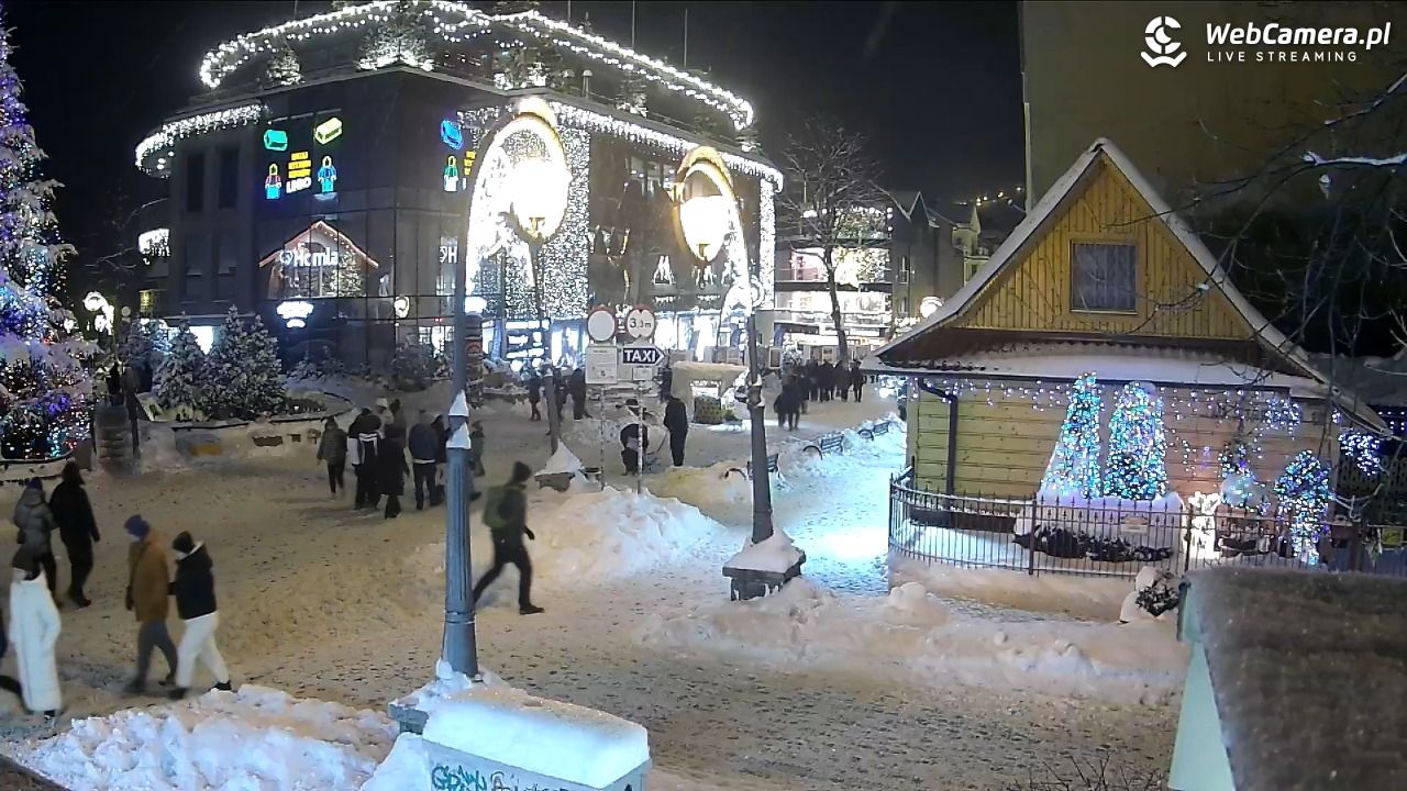 Widok na Krupówki w Zakopanem - 07 styczeń 2026, 18:48