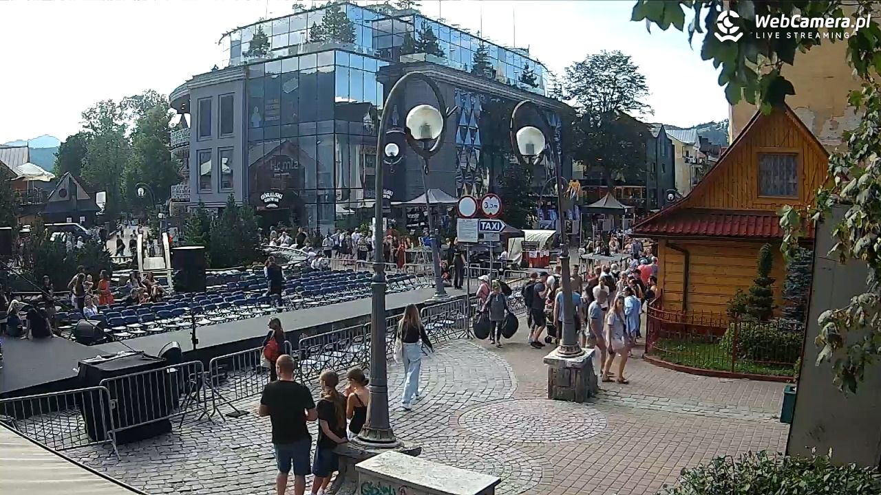 Widok na Krupówki w Zakopanem - 20 sierpień 2026, 15:11