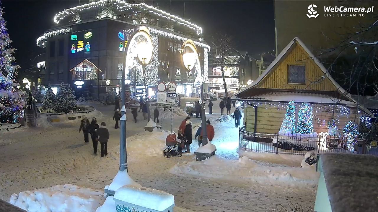 Widok na Krupówki w Zakopanem - 07 styczeń 2026, 17:38