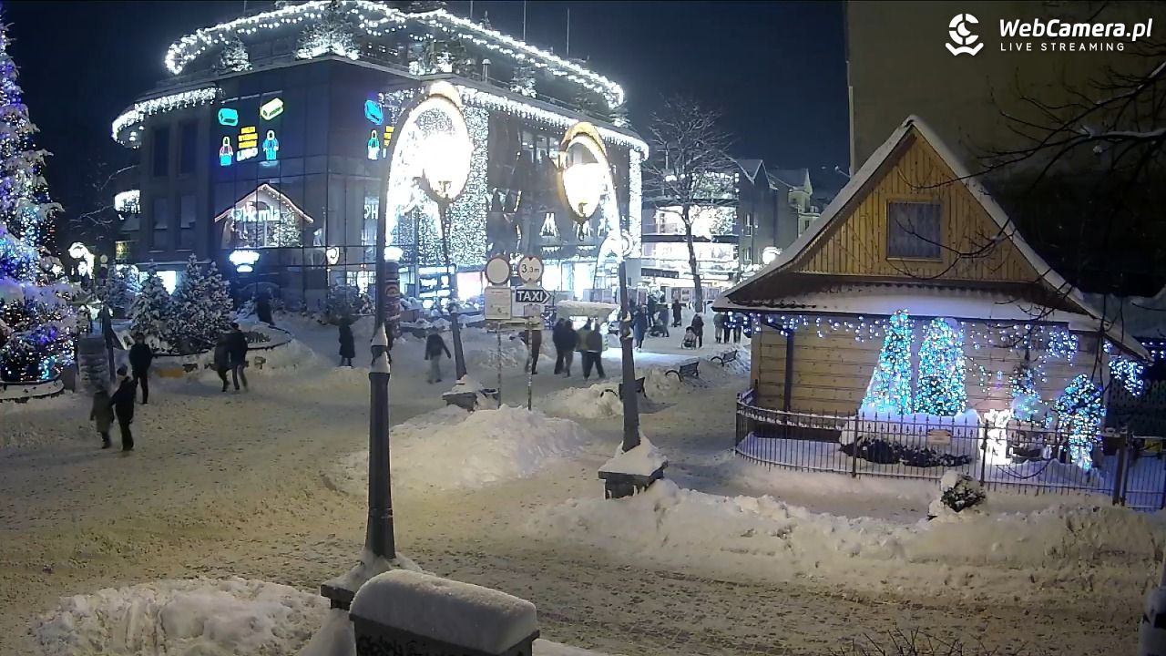 Widok na Krupówki w Zakopanem - 07 styczeń 2026, 20:35