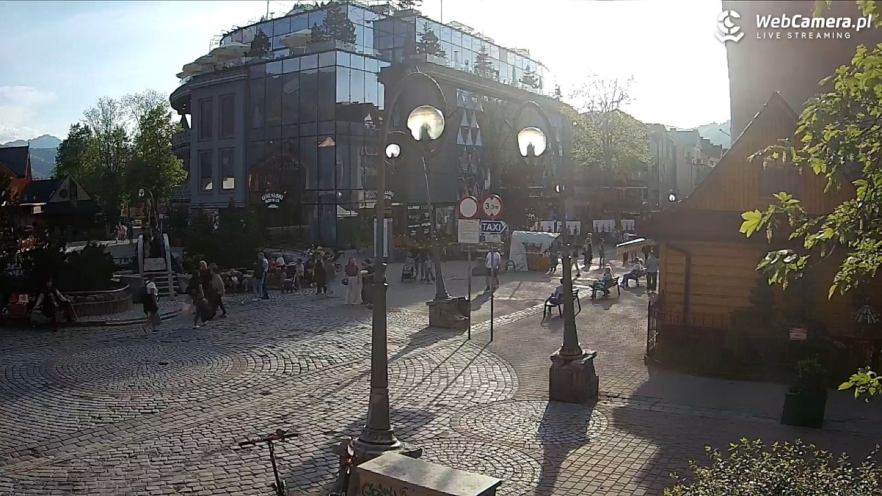 Widok na Krupówki w Zakopanem - 24 maj 2026, 18:33