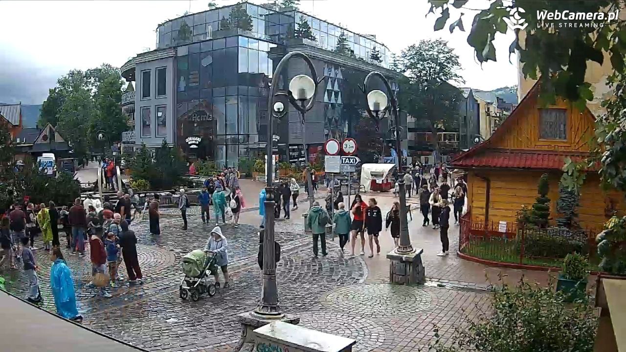 Widok na Krupówki w Zakopanem - 09 lipiec 2026, 16:28