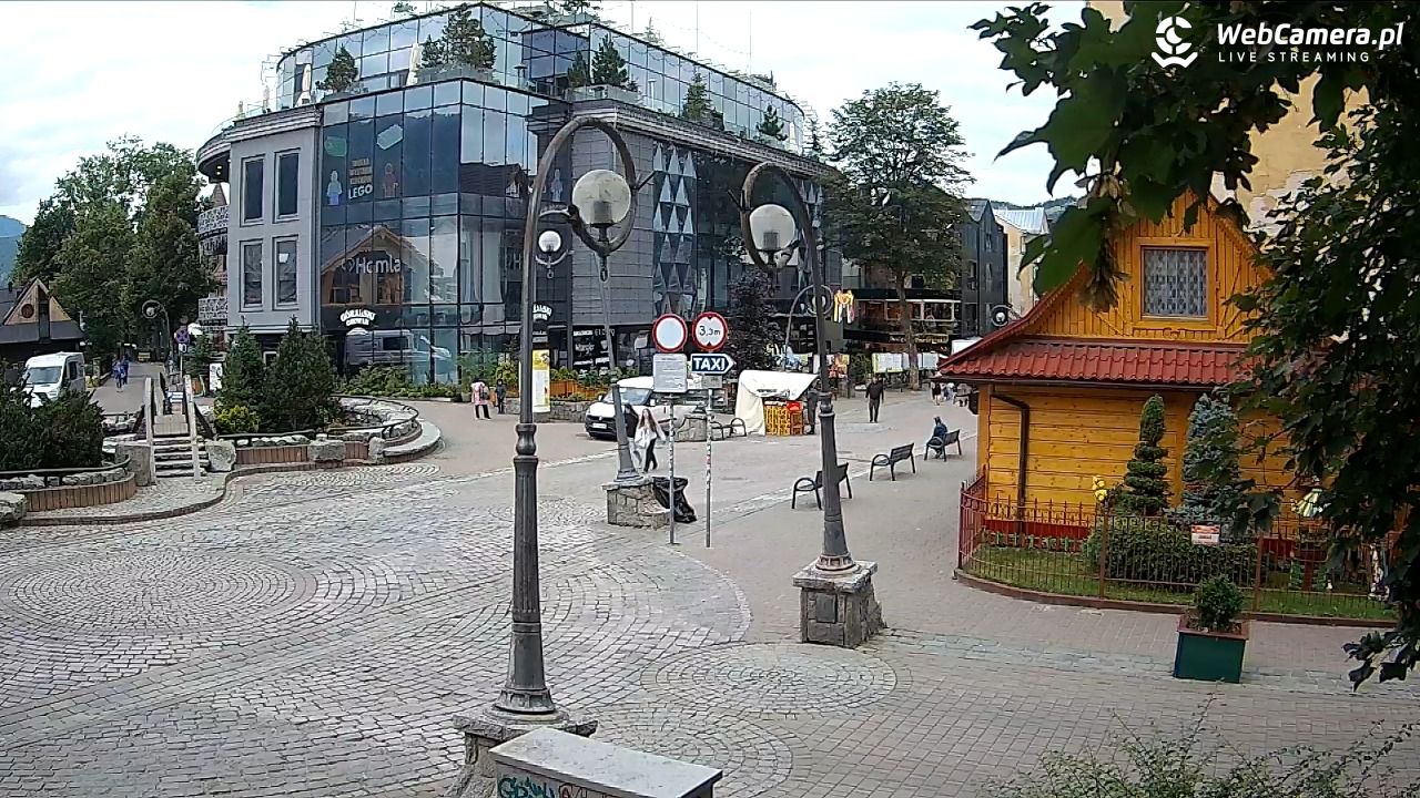 Widok na Krupówki w Zakopanem - 19 sierpień 2025, 09:12