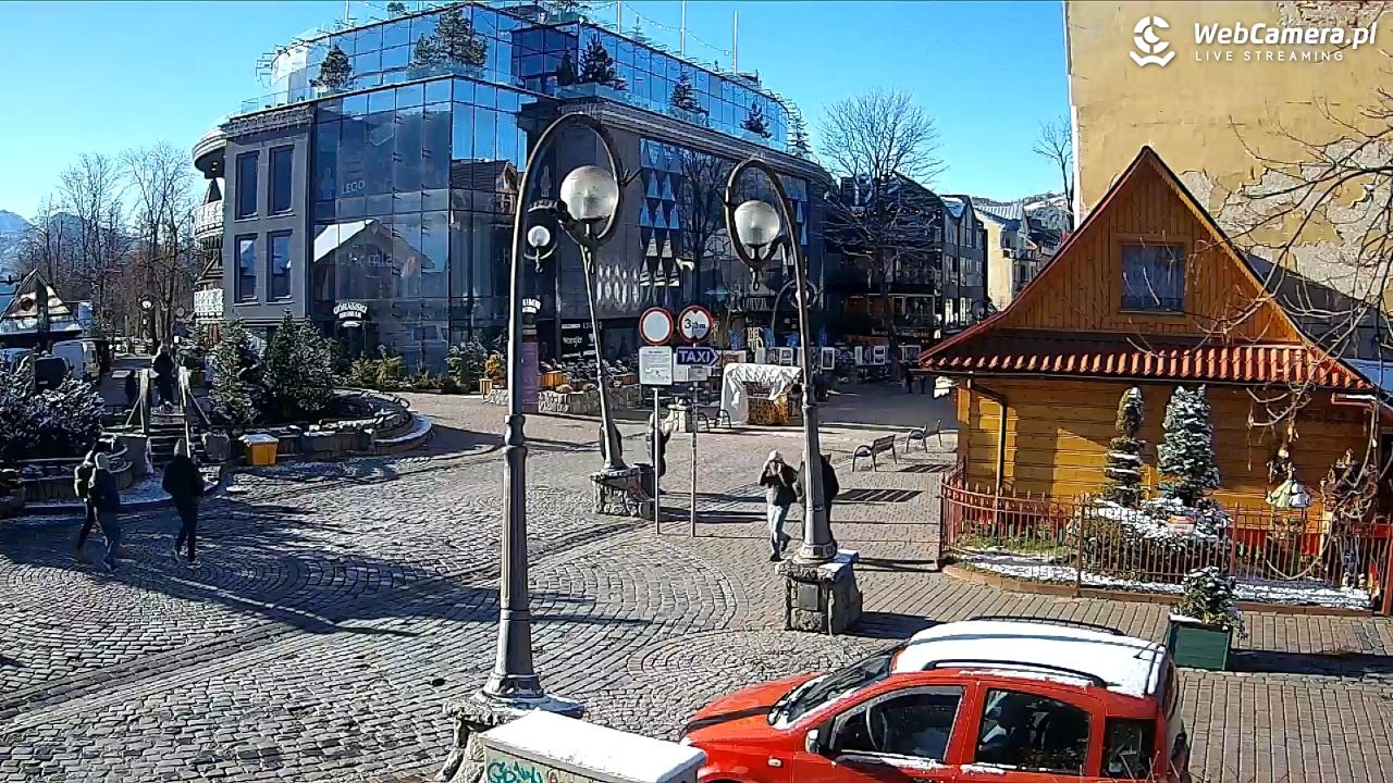 Widok na Krupówki w Zakopanem - 18 listopad 2025, 12:54