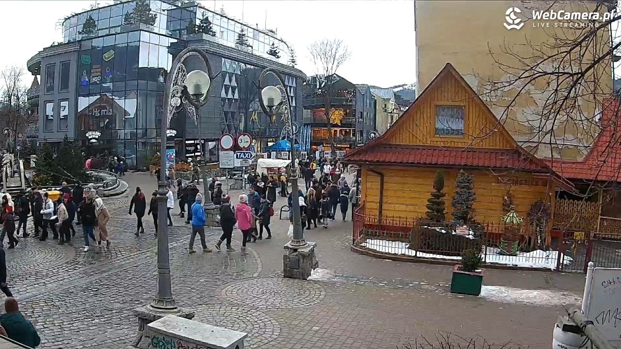 Widok na Krupówki w Zakopanem - 21 luty 2026, 15:53