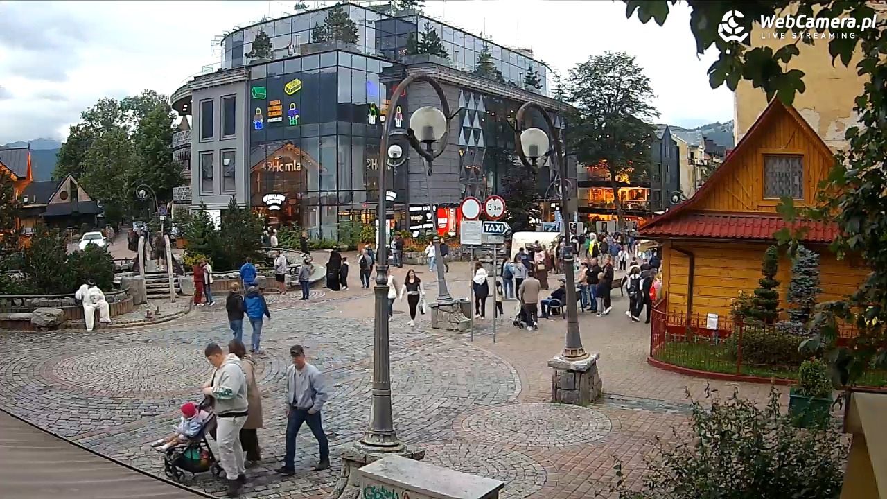 Widok na Krupówki w Zakopanem - 09 lipiec 2026, 19:51