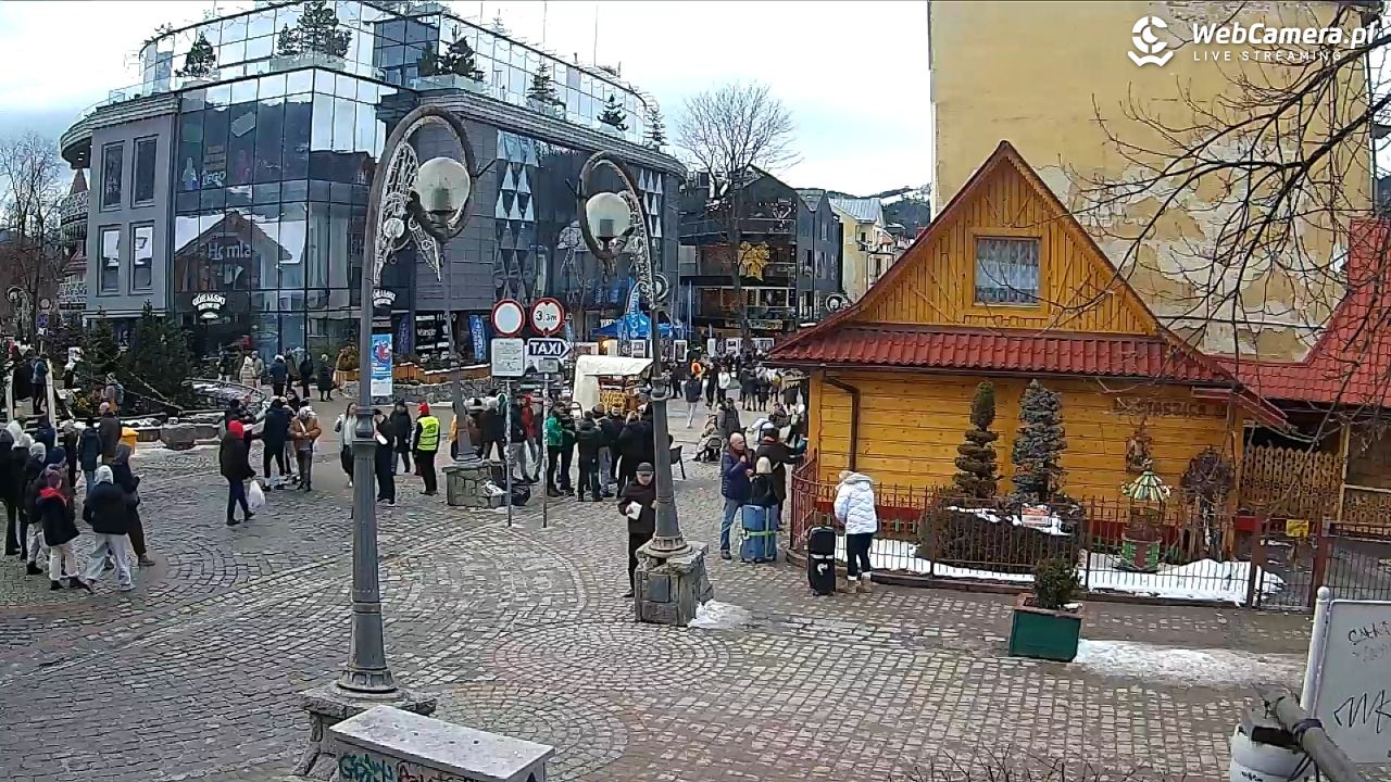 Widok na Krupówki w Zakopanem - 21 luty 2026, 13:55