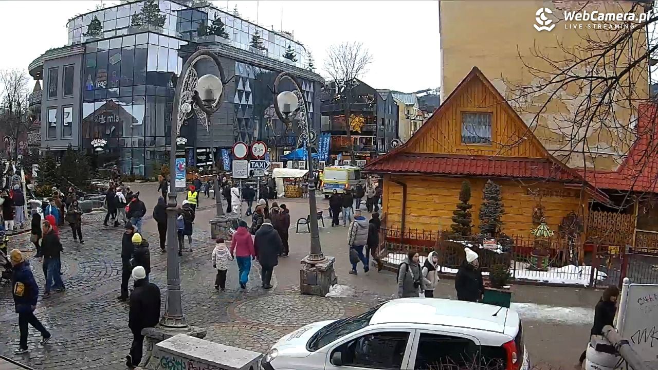 Widok na Krupówki w Zakopanem - 21 luty 2026, 15:21