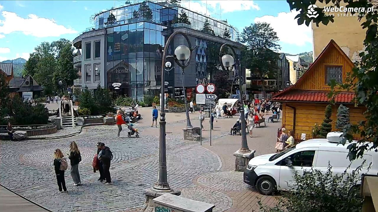 Widok na Krupówki w Zakopanem - 08 lipiec 2026, 12:30