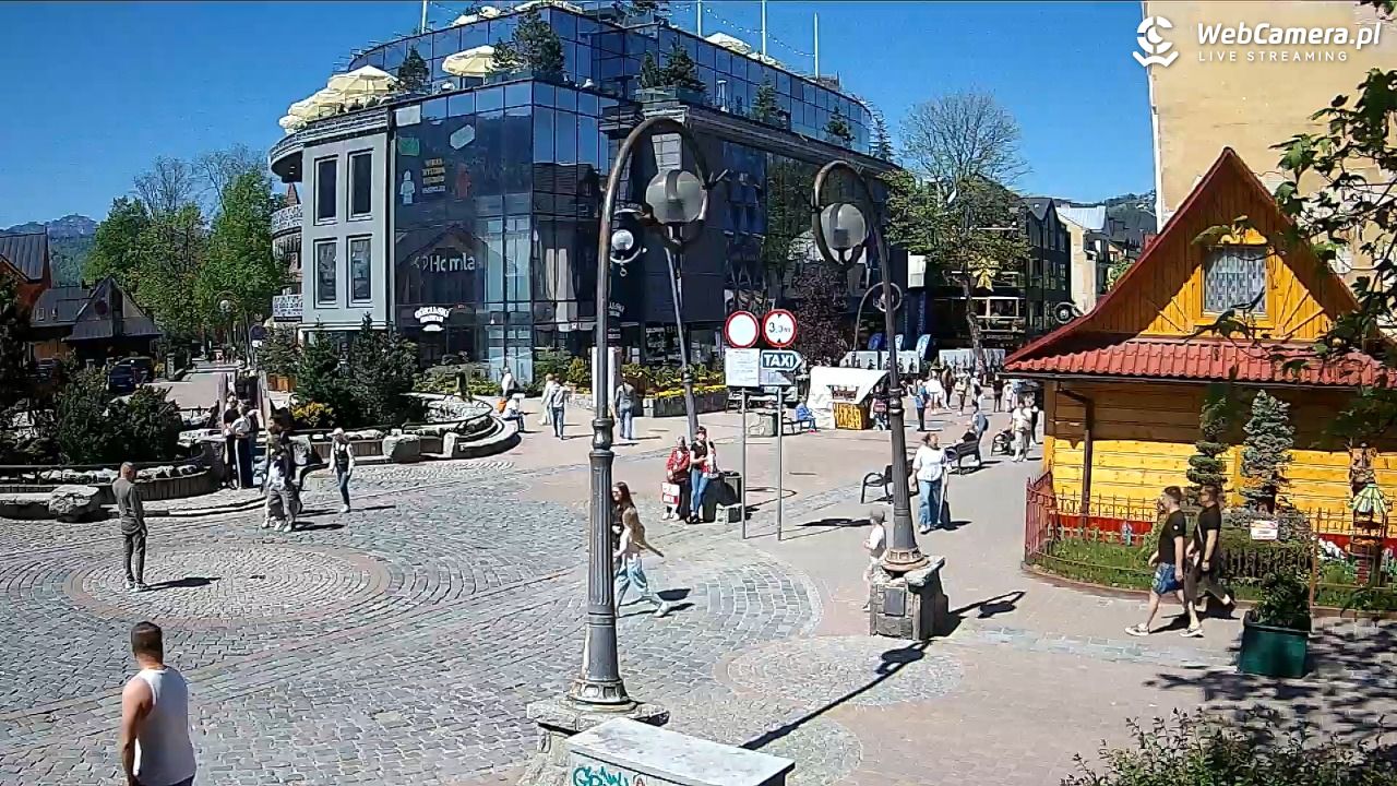 Widok na Krupówki w Zakopanem - 23 maj 2026, 10:57