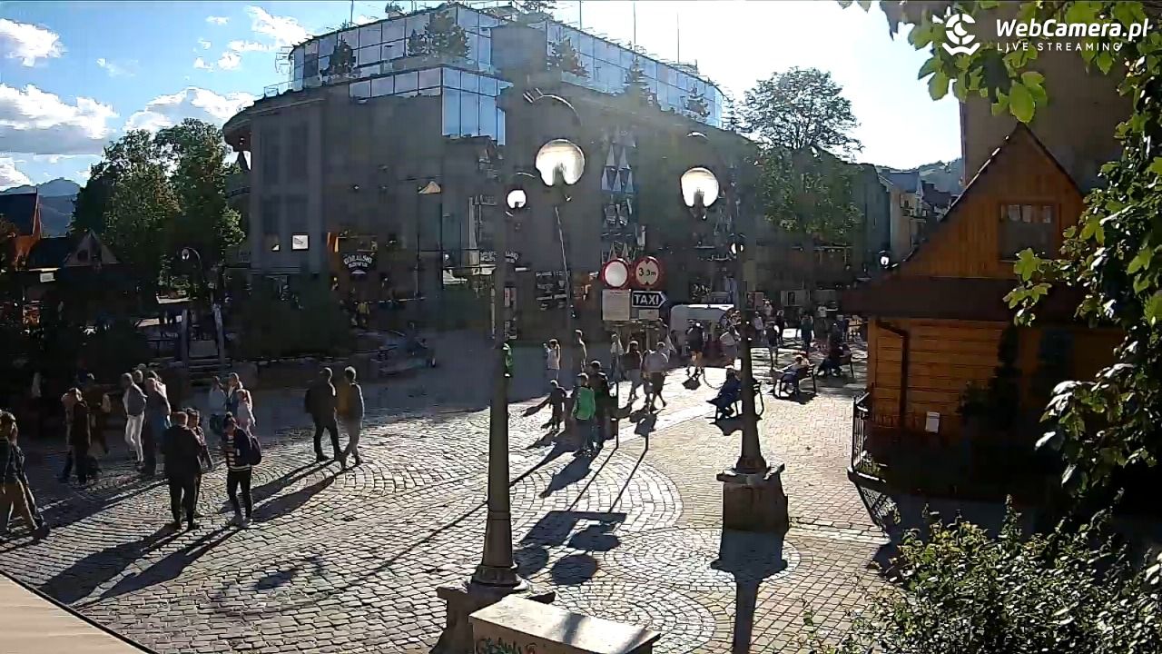 Widok na Krupówki w Zakopanem - 08 lipiec 2026, 18:15