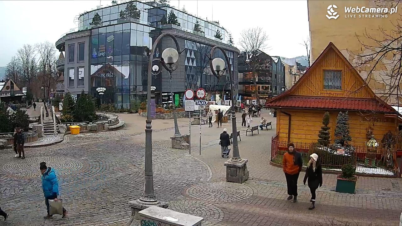 Widok na Krupówki w Zakopanem - 20 listopad 2025, 14:12