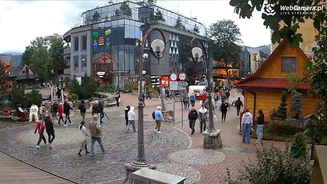 Widok na Krupówki w Zakopanem - 09 lipiec 2026, 19:35
