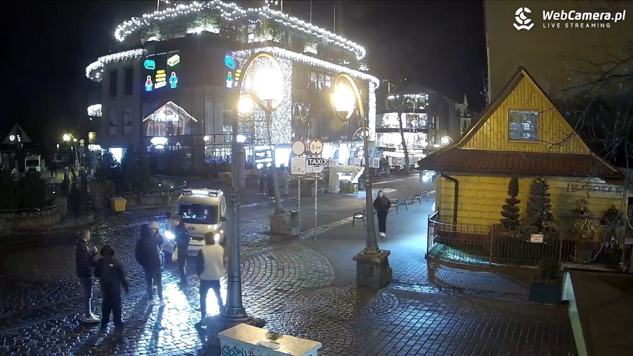 Widok na Krupówki w Zakopanem - 20 listopad 2025, 16:47