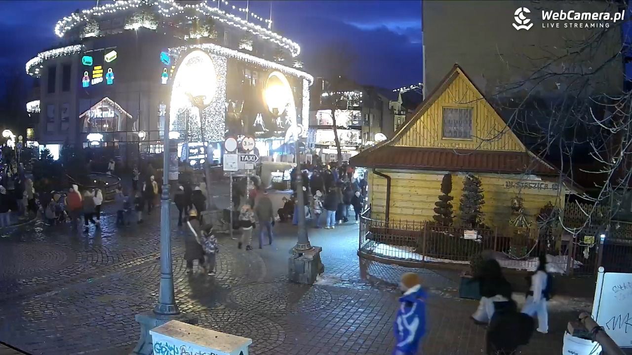 Widok na Krupówki w Zakopanem - 21 luty 2026, 17:43