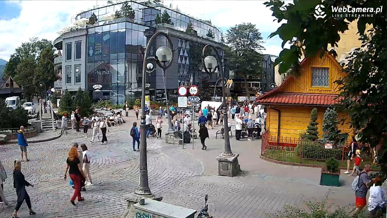Widok na Krupówki w Zakopanem - 19 sierpień 2025, 11:55