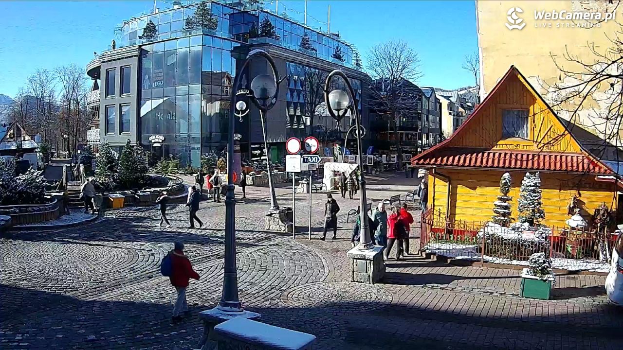 Widok na Krupówki w Zakopanem - 18 listopad 2025, 11:49