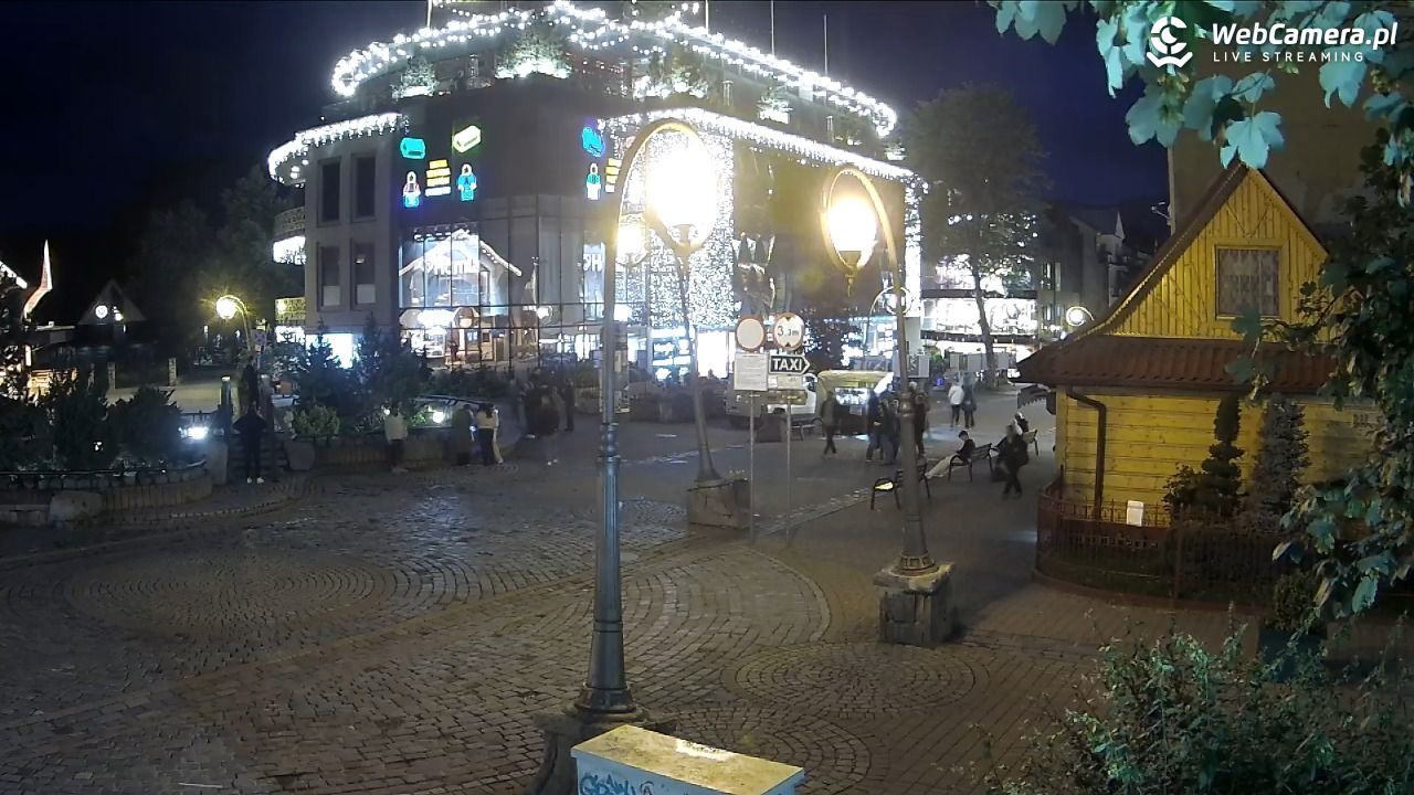 Widok na Krupówki w Zakopanem - 09 lipiec 2026, 21:39