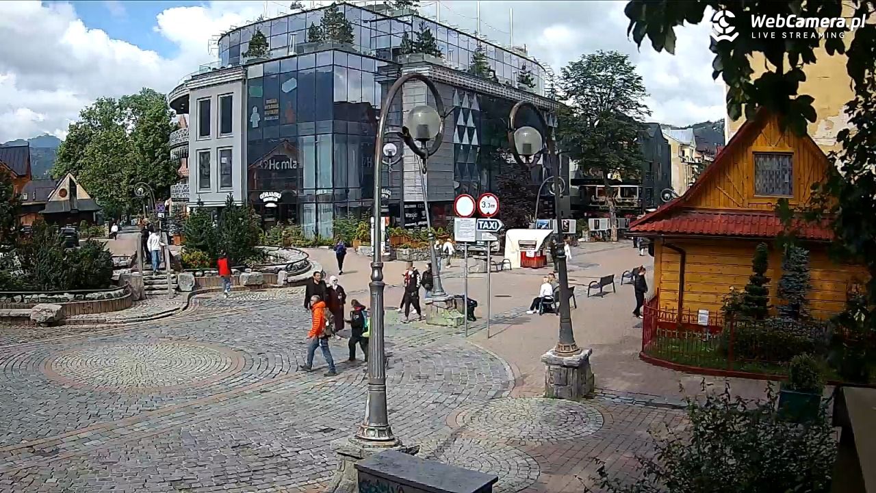 Widok na Krupówki w Zakopanem - 09 lipiec 2026, 09:45