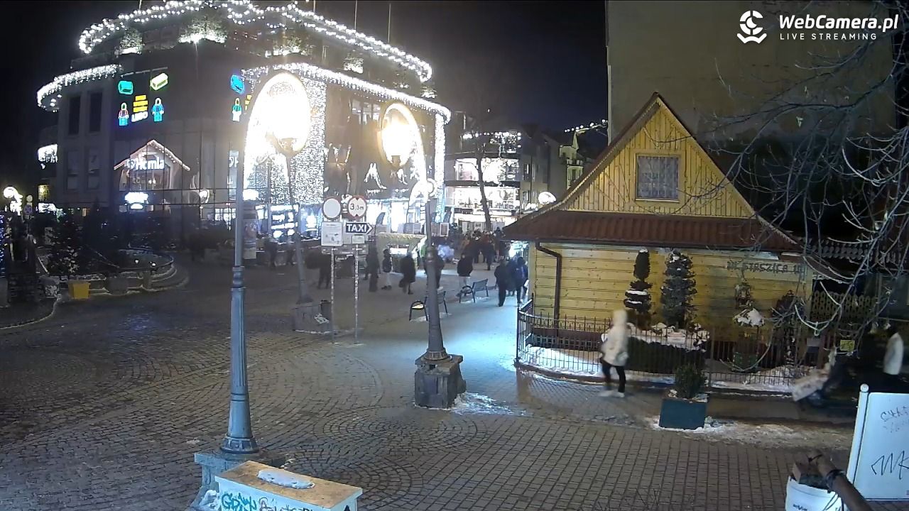 Widok na Krupówki w Zakopanem - 20 luty 2026, 19:16