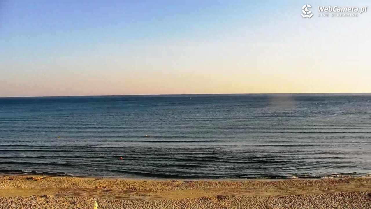 Krynica Morska - widok na plażę - 27 czerwiec 2026, 05:40