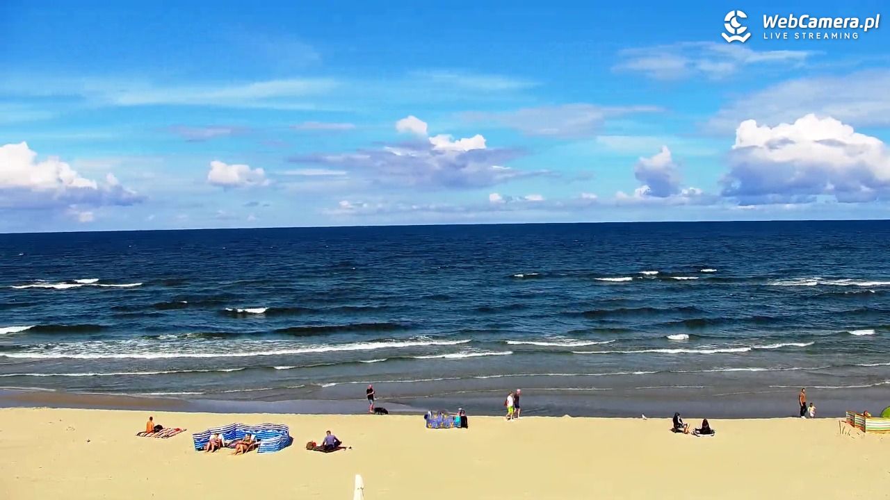 Krynica Morska - widok na plażę - 02 wresień 2026, 11:44