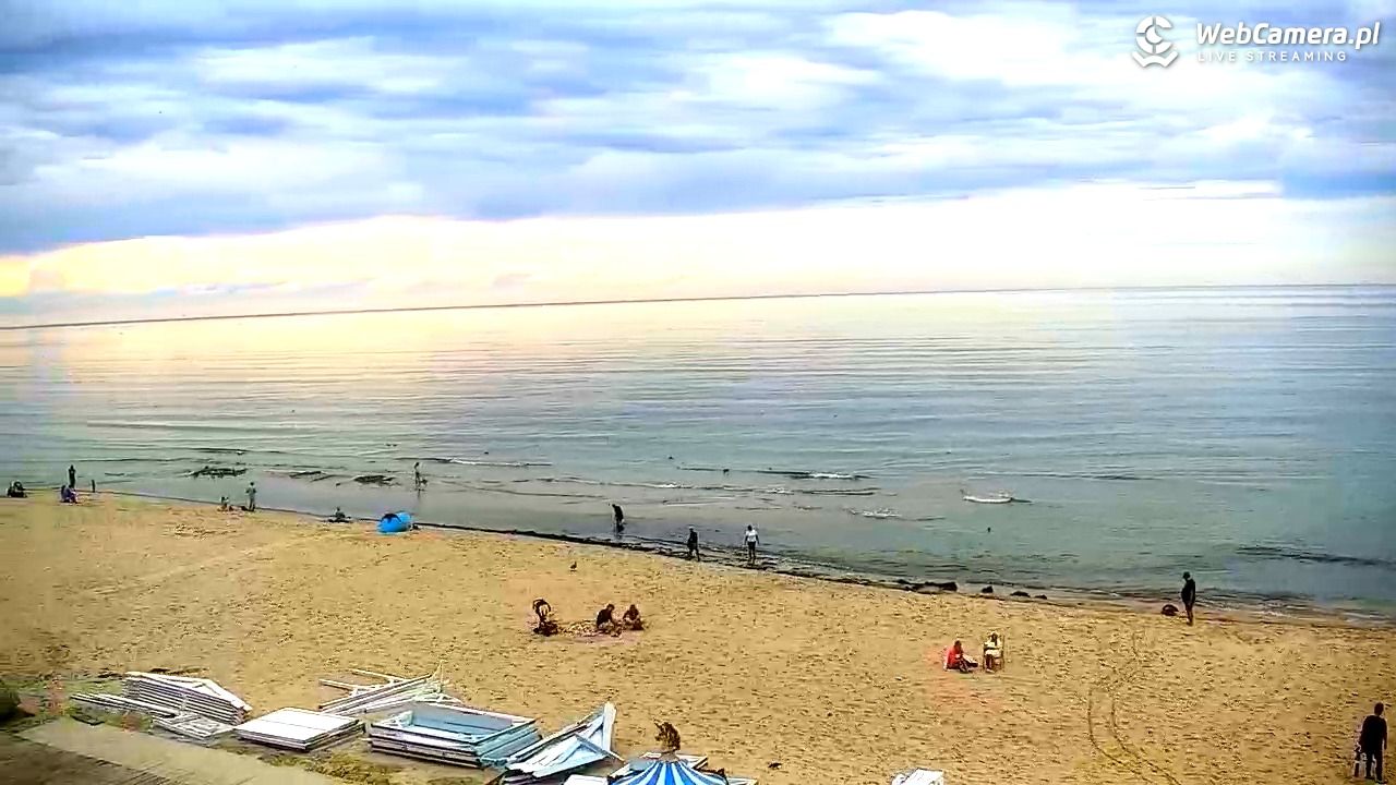 Krynica Morska - widok na plażę - 13 wresień 2025, 16:21