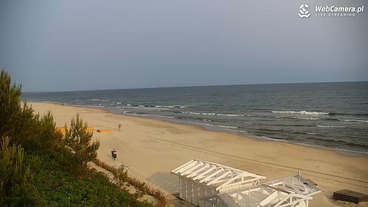 Krynica Morska - widok na plażę - 10 czerwiec 2025, 06:38