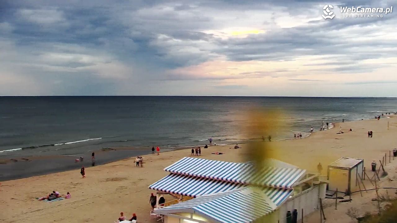 Krynica Morska - widok na plażę - 30 sierpień 2026, 19:40