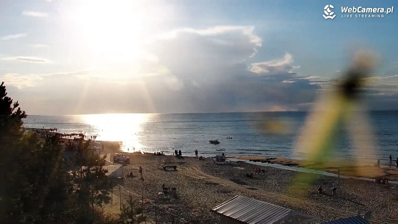 Krynica Morska - widok na plażę - 30 sierpień 2026, 18:06