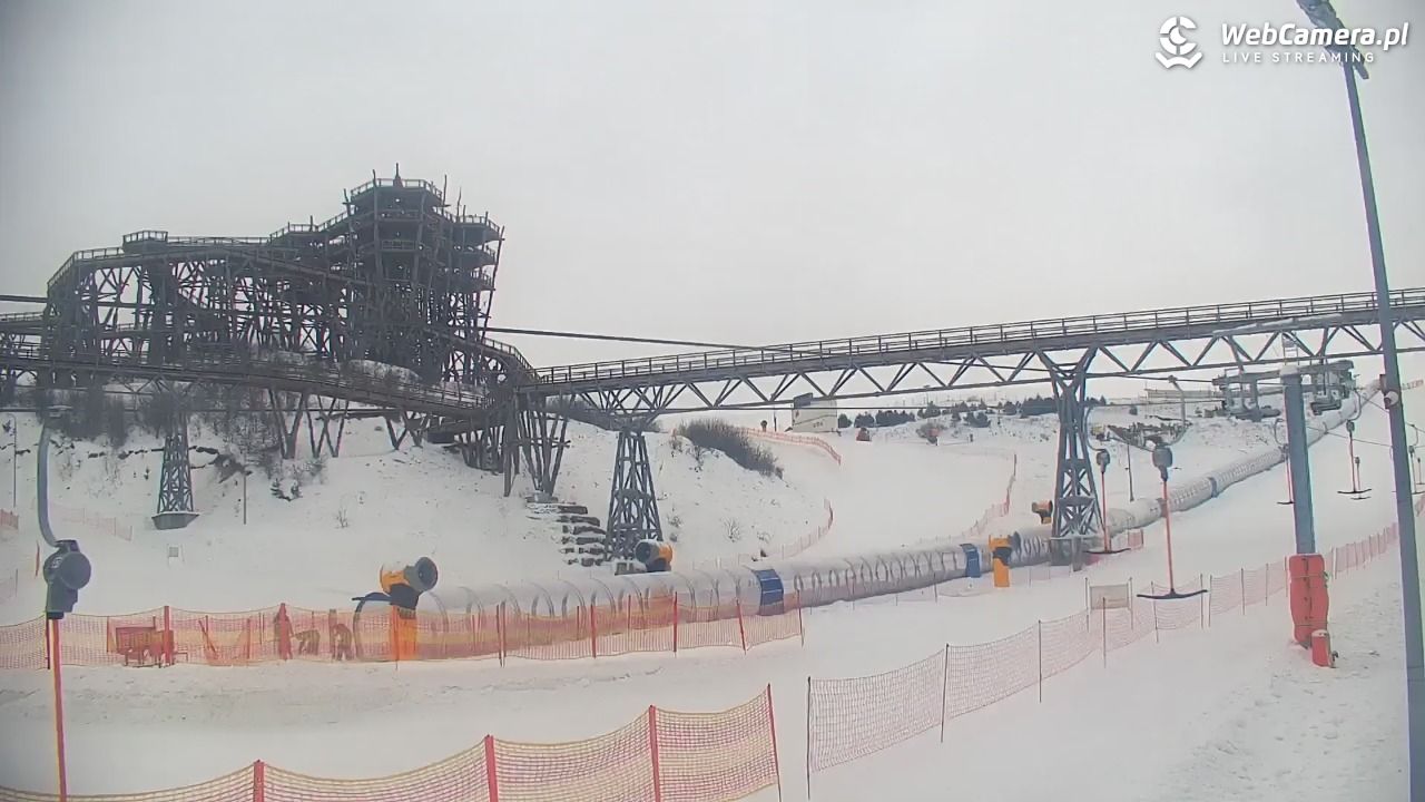 Kurza Góra - widok na stok i wieżę - 29 styczeń 2026, 08:23