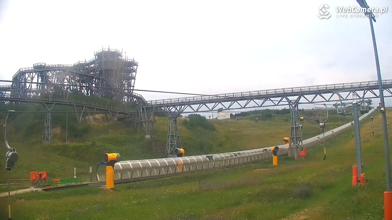 Kurza Góra - widok na stok i wieżę - 01 sierpień 2026, 11:05