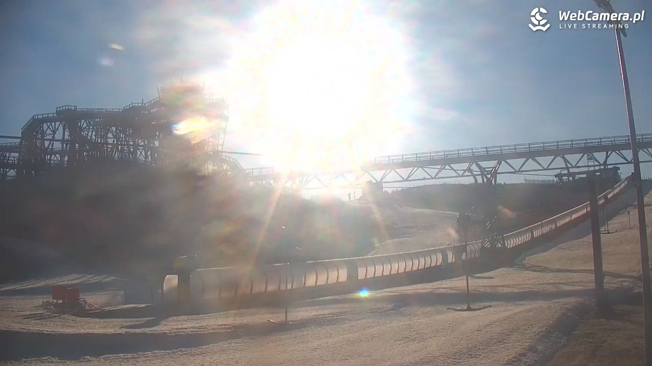 Kurza Góra - widok na stok i wieżę - 22 marzec 2026, 07:51