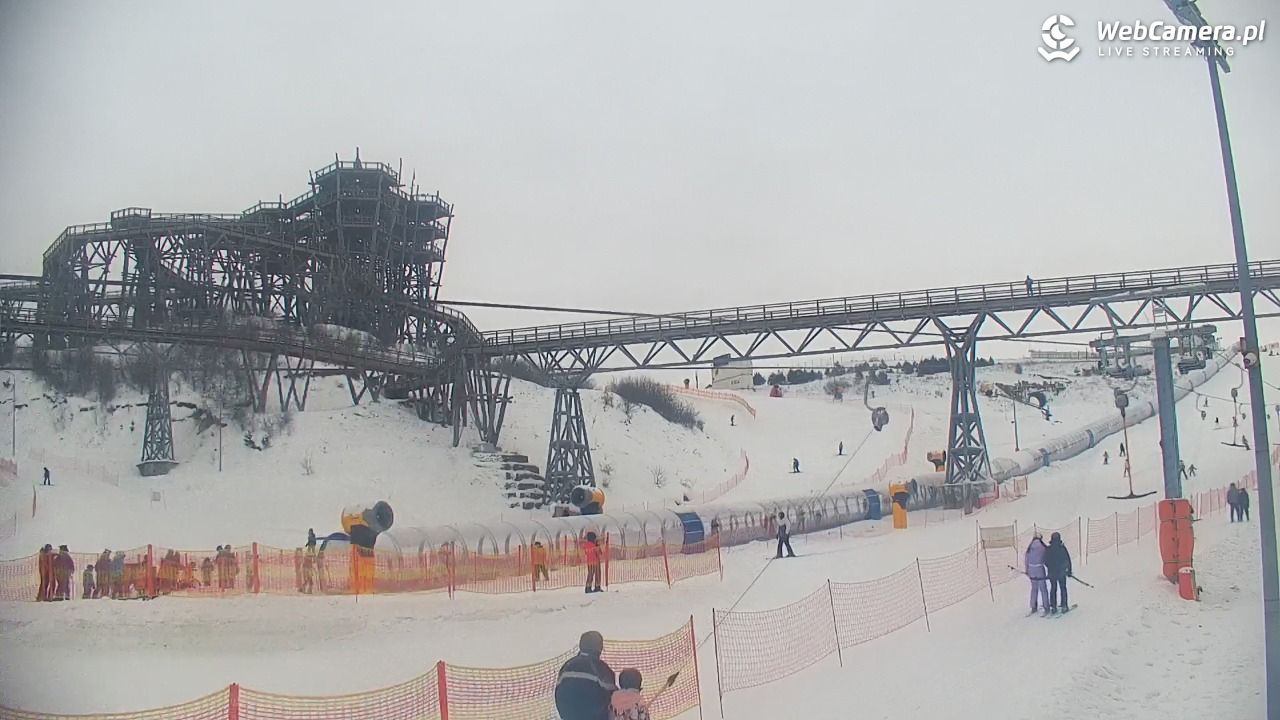 Kurza Góra - widok na stok i wieżę - 29 styczeń 2026, 12:46