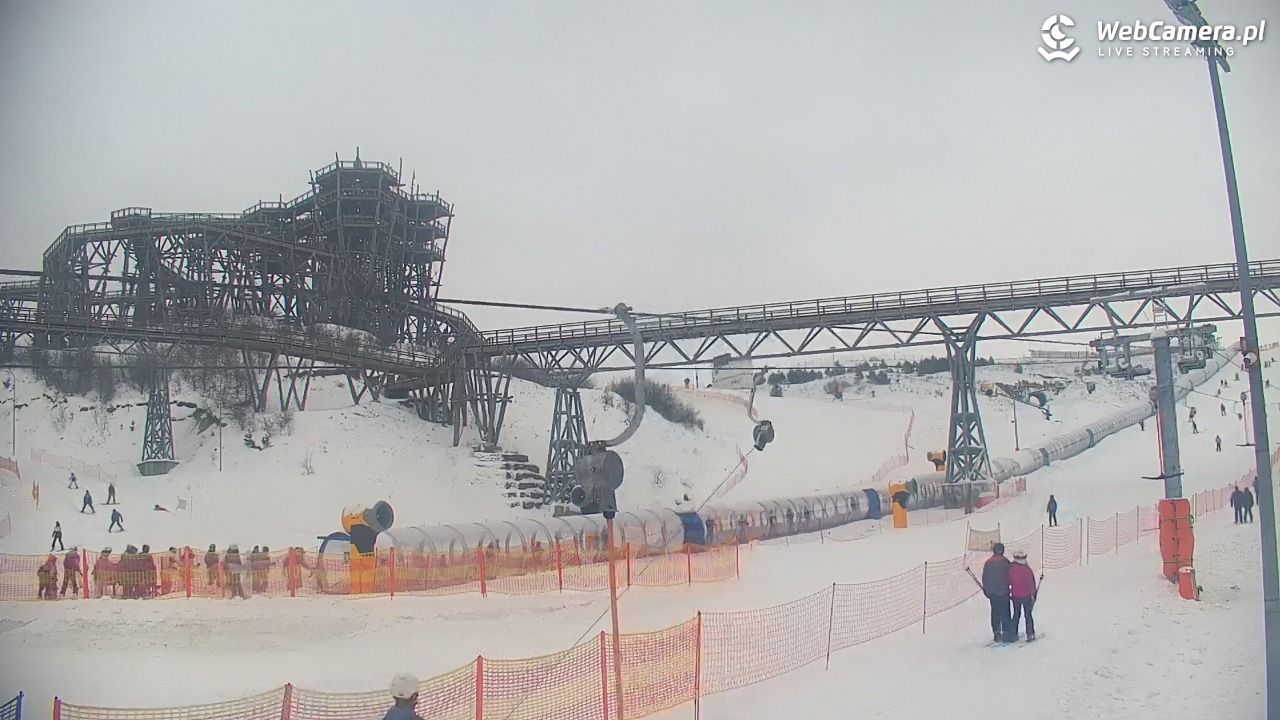 Kurza Góra - widok na stok i wieżę - 28 styczeń 2026, 15:23