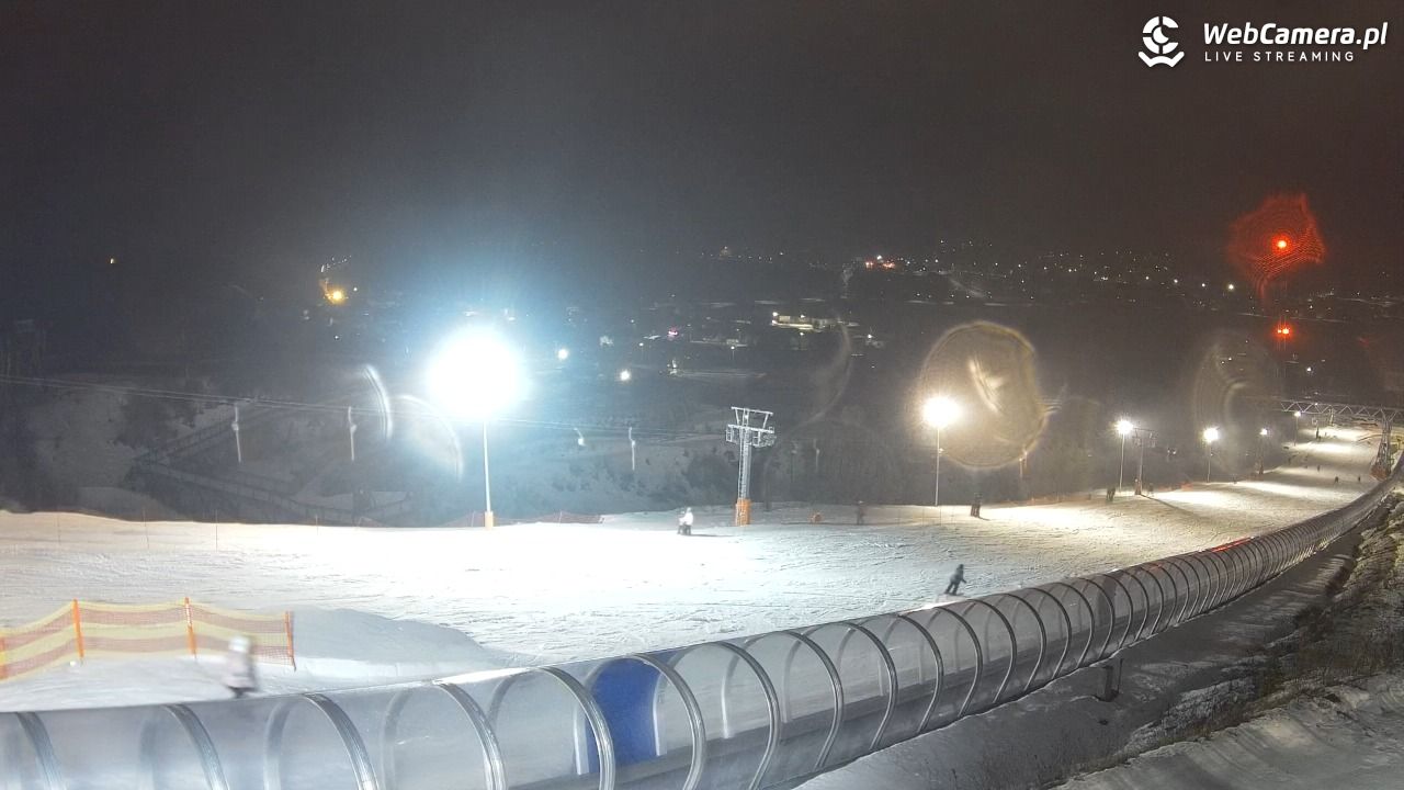 Kurza Góra - widok na stok - 22 luty 2026, 18:21