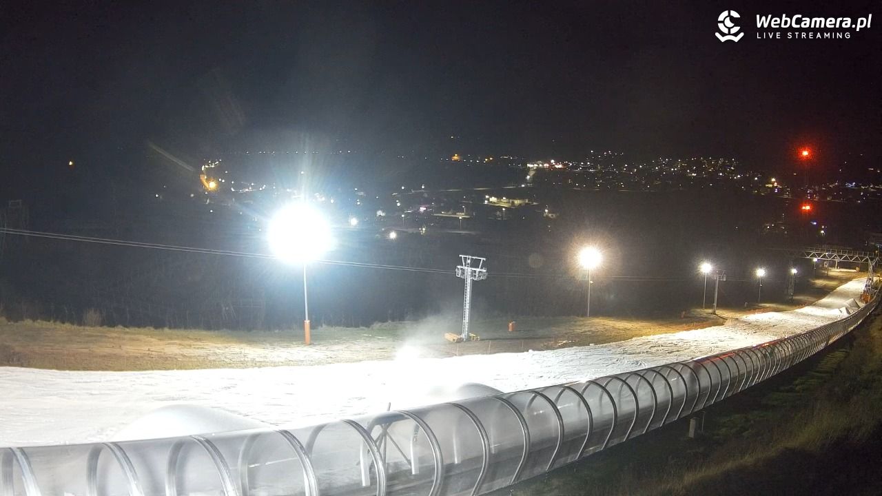 Kurza Góra - widok na stok - 21 grudzień 2025, 19:54