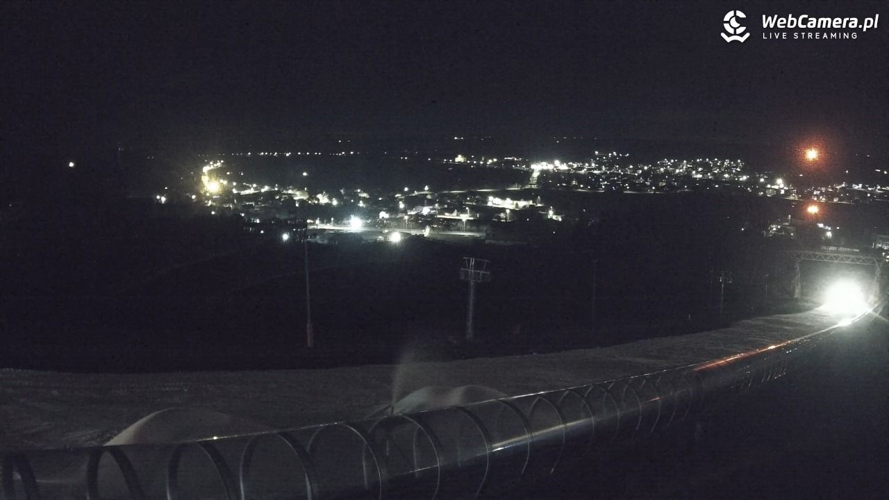 Kurza Góra - widok na stok - 21 grudzień 2025, 20:39