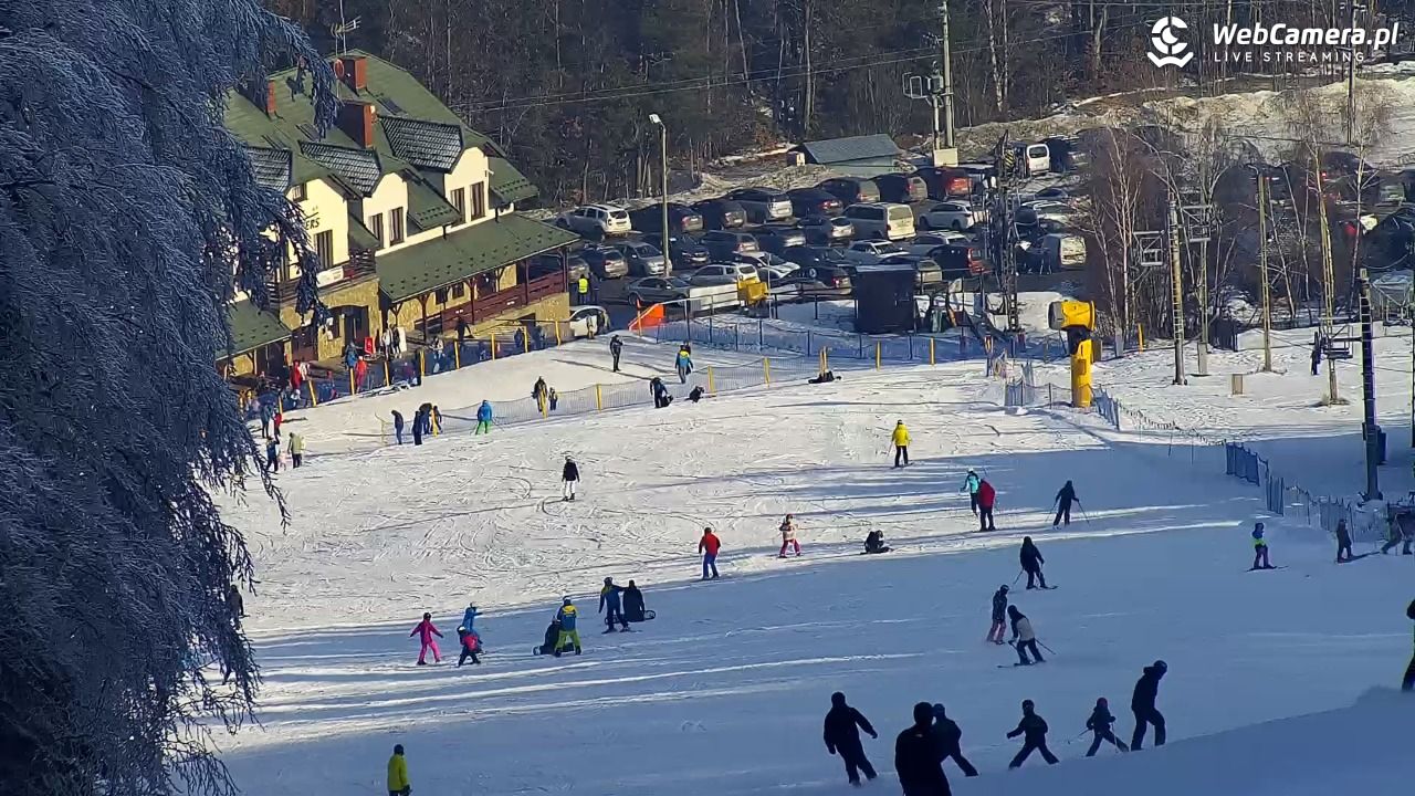 Laskowa-ski - widok na trasy - 03 luty 2026, 12:51