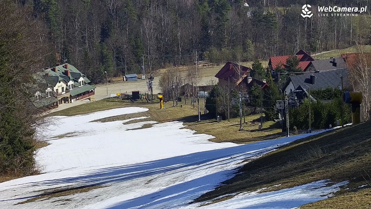 Laskowa-ski - widok na trasy - 15 marzec 2026, 10:41