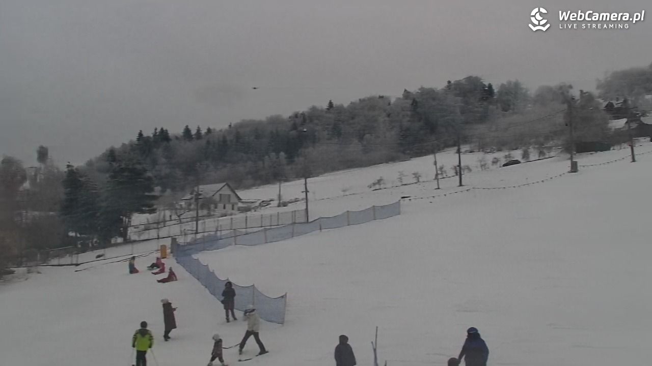 Laskowa-ski - widok z dolnej stacji - 01 luty 2026, 15:57