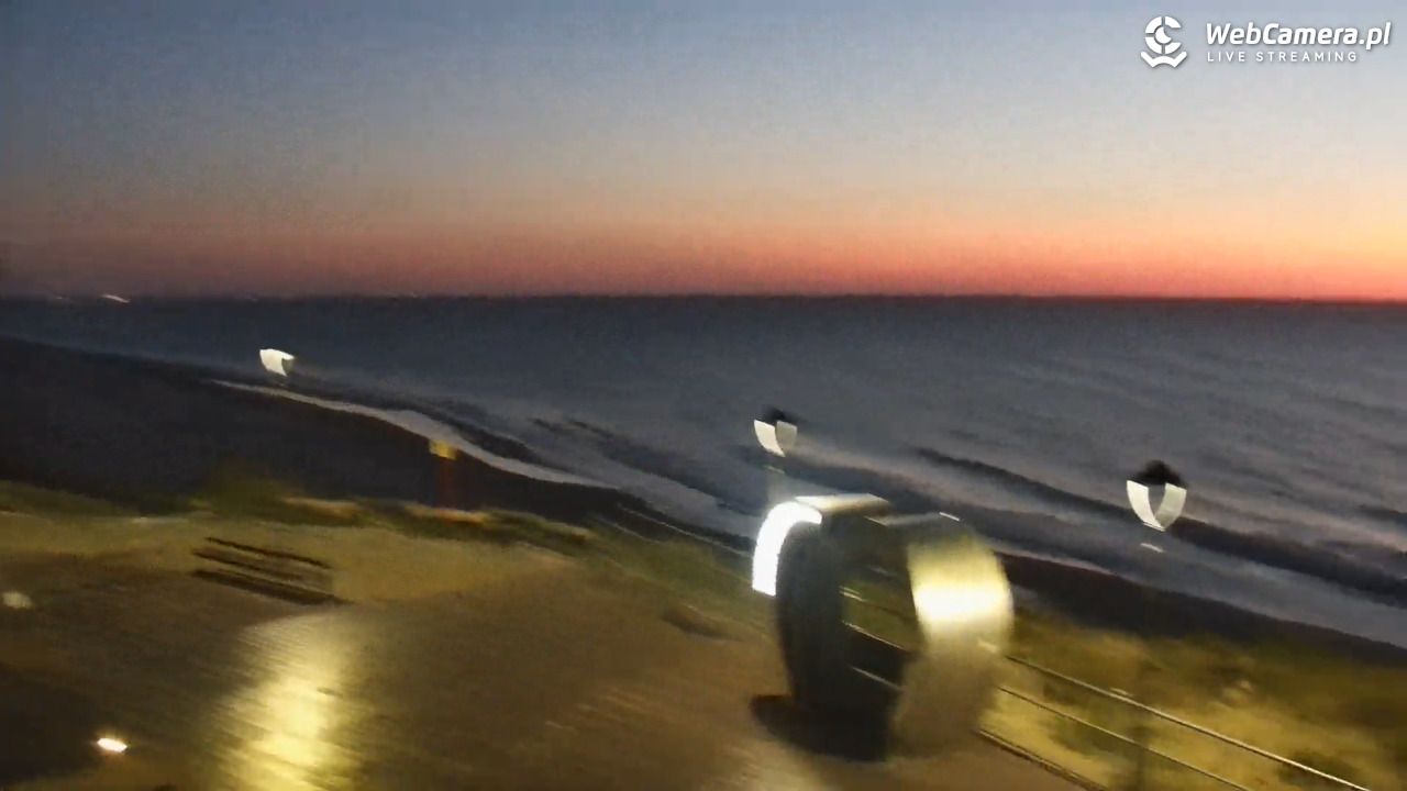 ŁAZY - widok na plażę - 26 sierpień 2026, 20:54