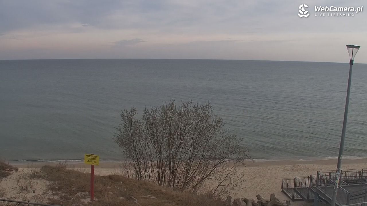 ŁAZY - widok na plażę - 13 kwiecień 2026, 07:52