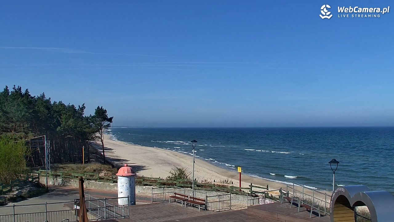 ŁAZY - widok na plażę - 30 kwiecień 2025, 09:48