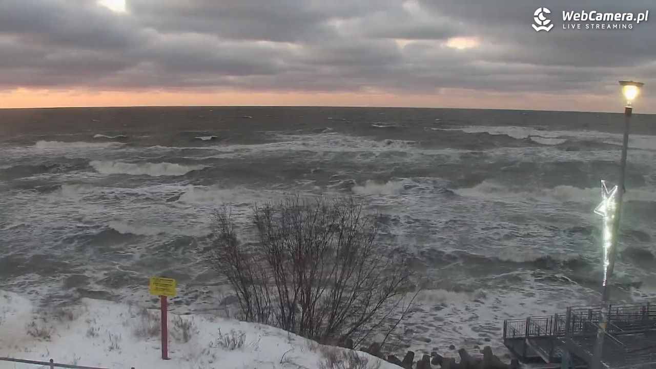 ŁAZY - widok na plażę - 11 styczeń 2026, 15:58