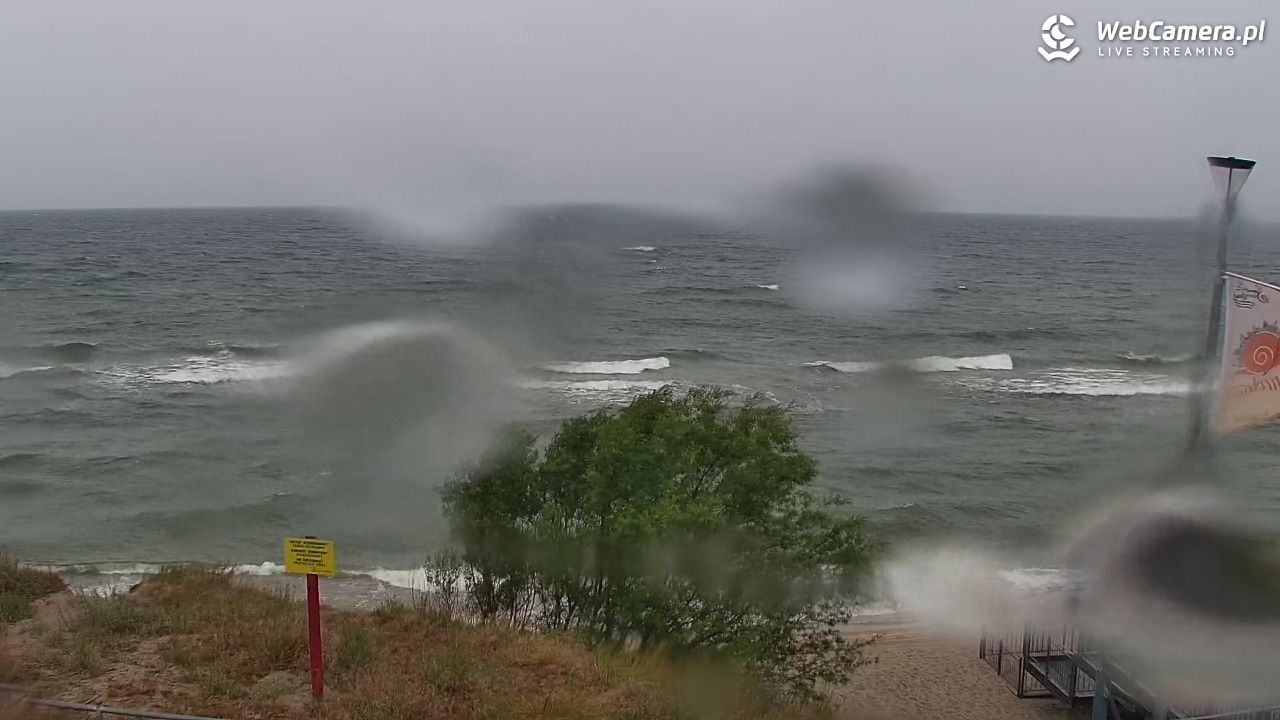 ŁAZY - widok na plażę - 03 lipiec 2025, 10:16