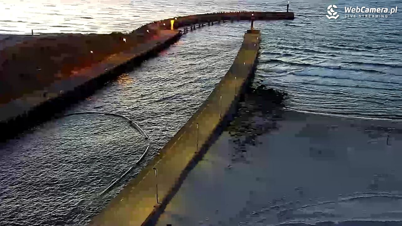 ŁEBA - widok na wydmy i plażę - 08 maj 2026, 21:05
