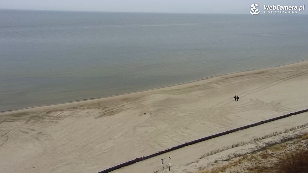 ŁEBA - widok na wydmy i plażę - 19 marzec 2026, 13:57